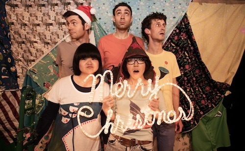 Roadie Music (@roadiemusicmag) on Twitter photo Merry Christmas deixa todo o convencional de lado e lança o lunático single The Flying Trombone Sisters
roadie-music.com/merry-christma…
<a href="/merry_chr_stmas/">Merry Christmas</a> Merry Christmas deixa todo o convencional de lado e lança o lunático single The Flying Trombone Sisters
roadie-music.com/merry-christma…
<a href="/merry_chr_stmas/">Merry Christmas</a>