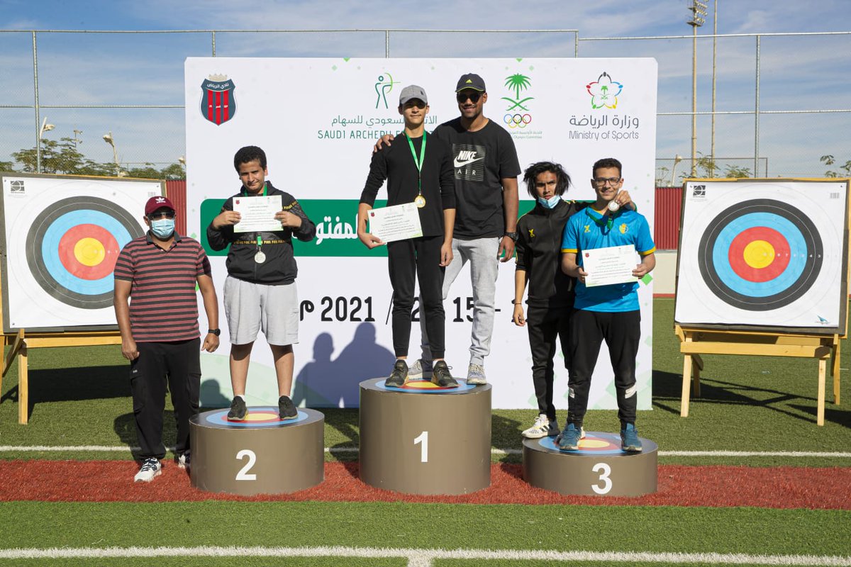 SaudiArcheryFed's tweet photo. أبطال مسافة 30 متر في بطولة المملكة الختامية للسهام

الأول: دا��ي هشام الخطيب من مدارس الرواد 
الثاني: مروان فادي التتر من مركز تدريب جدة 
الثالث: يوسف إكرامي حسن من نادي حراء. 

#الاتحاد_السعودي_للسهام #بطولة_المملكة_الختامية_للسهام https://t.co/hhe7p7xvUC