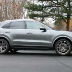 PorscheMarket's tweet photo. This one owner 2019 #Porsche Cayenne S is finished in Quartzite Grey Metallic over a Black / Bordeaux Red. It is powered by a 434hp V6 and only has 32,650 original miles. #PorscheMarketplace

▶️ https://t.co/zjknL1jc6Q https://t.co/vX8LTQtRvf