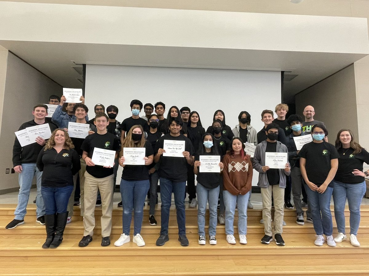 mrsschattle's tweet photo. LT AcDec is DISTRICT CHAMPS! ⭐️
We are so proud of these students who have worked so hard this semester! 💚💛 @LebanonTrailHS https://t.co/A5GJMzTd7I