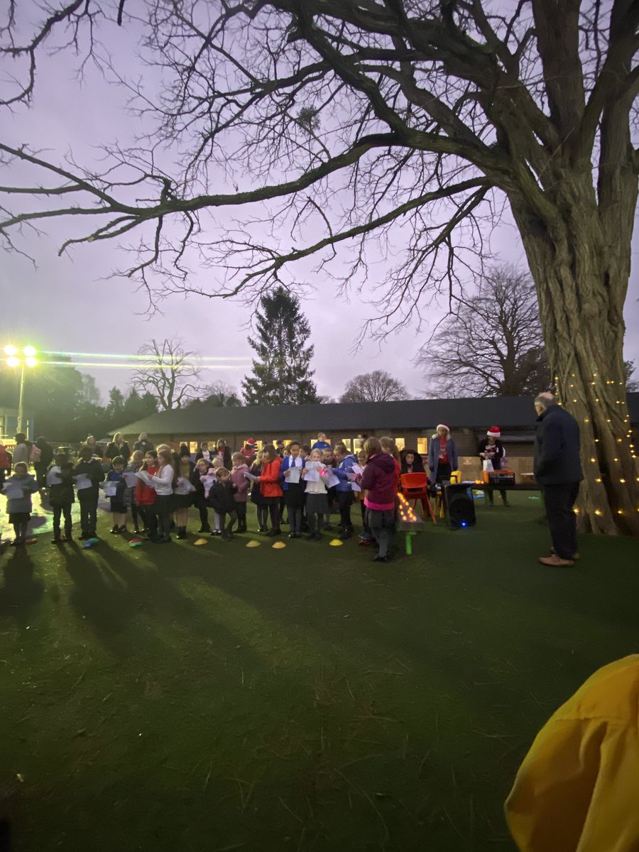 Tracy jarvis (@tracymarlow) on Twitter photo Thank you <a href="/frimleyjunior/">Frimley Junior School</a> for a lovely after school Christmas fair and carols round the tree. Magic! 🎄🤶❄️⛄️🎄 Thank you <a href="/frimleyjunior/">Frimley Junior School</a> for a lovely after school Christmas fair and carols round the tree. Magic! 🎄🤶❄️⛄️🎄