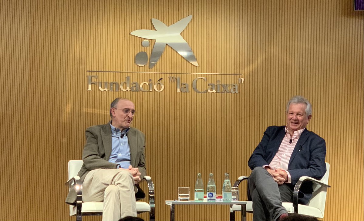 “Crecer haciendo crecer”, un lujo poder asistir a la presentación del último libro de <a href="/XavierMarcet/">Xavier Marcet</a>, con prólogo de <a href="/ManuelCermeron/">Manu Cermerón</a>, donde nos comparte su visión sobre el genuino liderazgo, el que hace crecer a las personas #talento