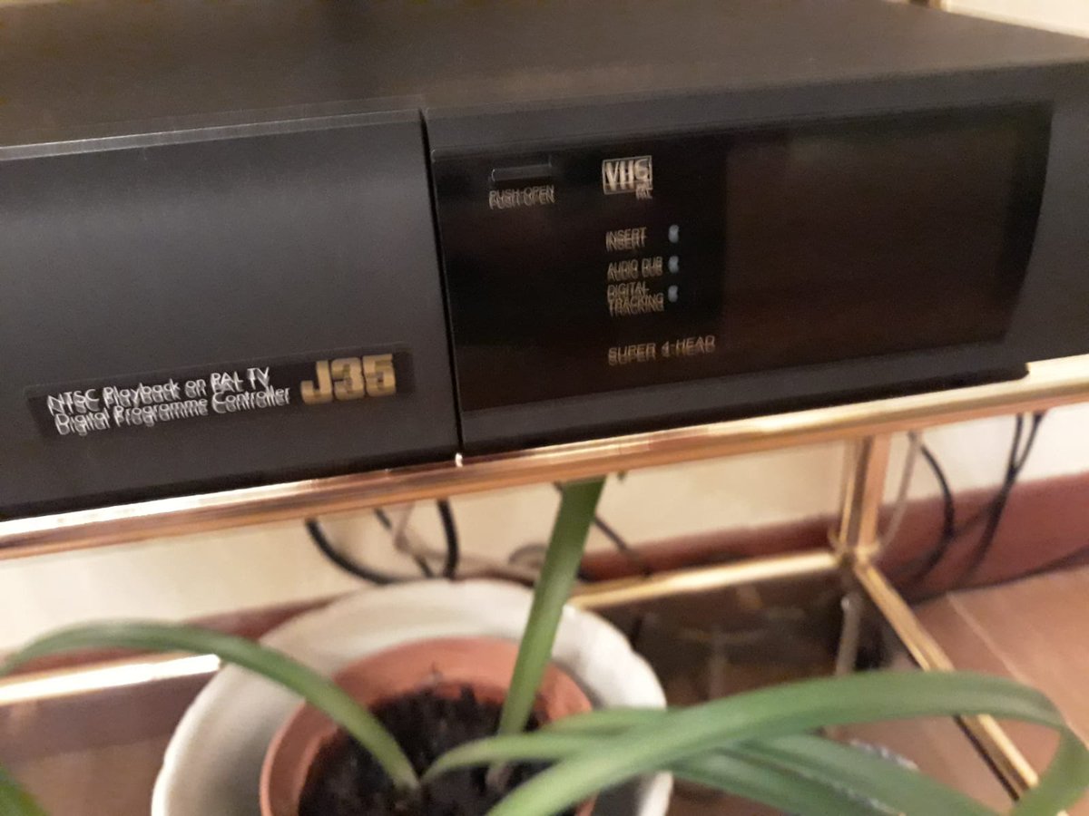 Alfon_Arranz's tweet photo. La joya de la corona, atentos al súper vídeo @panasonicESP 1988....es eterno https://t.co/Dywu0zu1s7