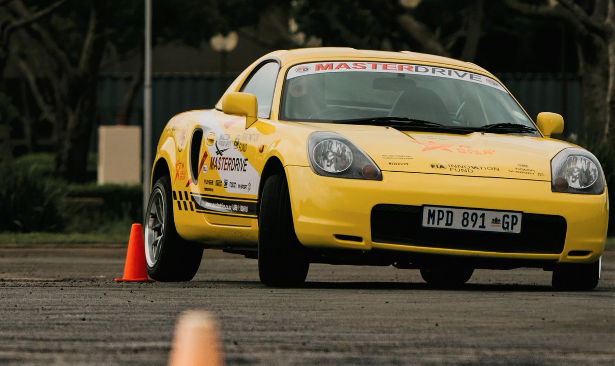 FIRST QUALIFIERS FOR THE NATIONAL FINAL WIN AT MASTERDRIVE'S NASREC TRAINING FACILITY

Read More:  motorsport.co.za/news/displayne…

#fia #rallystar #bethenextone <a href="/FIARallyStar/">FIA Rally Star</a>