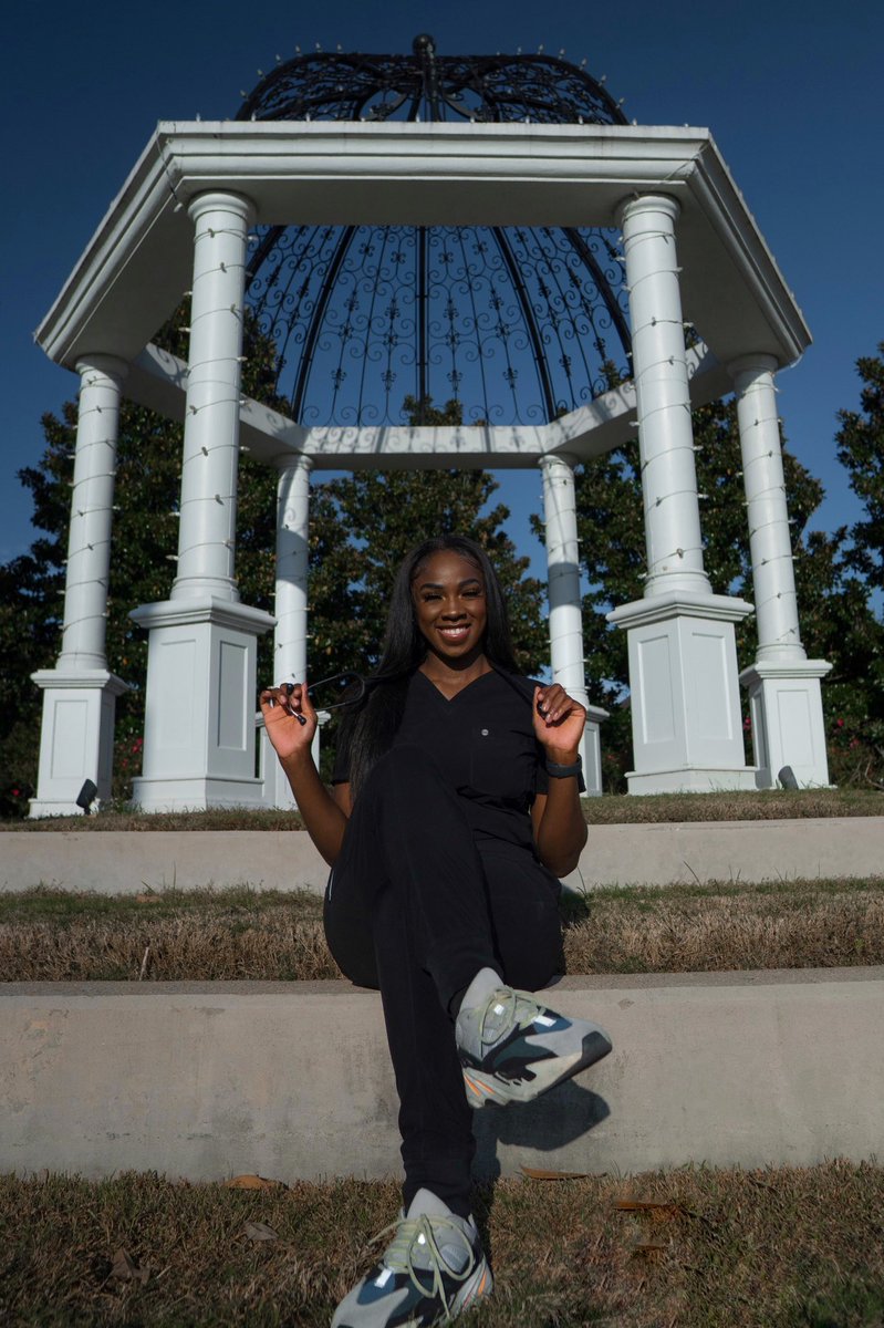 I GOT INTO PA SCHOOL!!!!🩺❤️

The Lord says “ Commit your actions to the Lord, and your plans will succeed.” Proverbs 16:3 

Mommy, I see what you and God are doing up there and I love it. Thank you

Next up, WHITE COAT CEREMONY✅ 

Will you be a future patient?