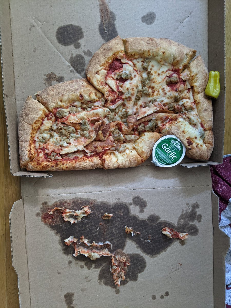 beyondxr_nyc's tweet photo. @PapaJohns thank you so much for this delicious pizza! https://t.co/126oTbrEXj