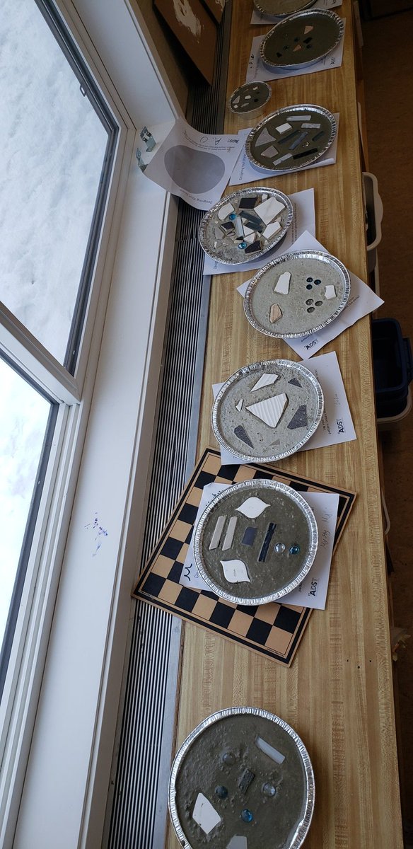 SD27_ADST's tweet photo. Naghtaneqed students have been incorporating math into their hands on projects - learning about cement ratios to create garden stepping stones! I wonder where we will find these when the snow melts?
#tilesetting #travellingtradeskit #handsonlearning @SD27_CC @SD27_CP @tonyspeers https://t.co/m9CVYegV7v