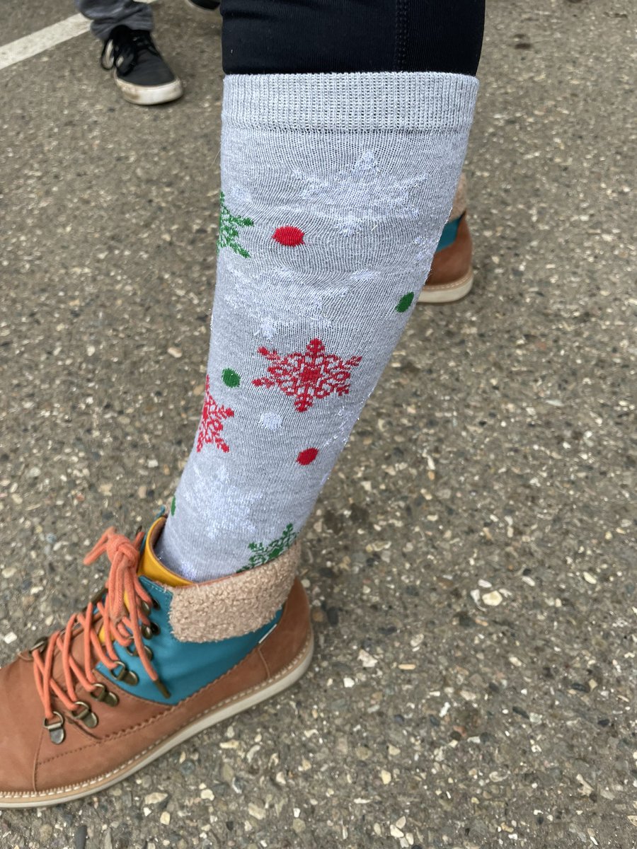 patterson_road's tweet photo. Patterson Panthers are showing their holiday spirit WITH THEIR FEET!! Holiday sock day is upon us! https://t.co/WaPOUr215f