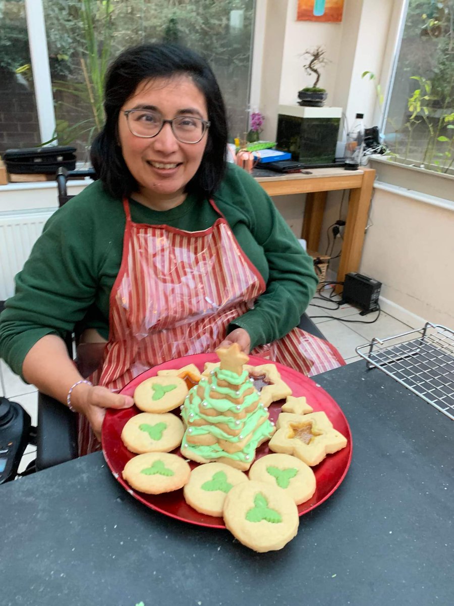 Connect2Create1's tweet photo. Look at all the tremendous festive baking that we have done at the last Connect 2 Create workshop of the year. We have other workshops for disabled people over the new year for you to completely join for free, just get in touch: https://t.co/2iRHd5fErR

#FestiveBaking #Christmas https://t.co/3WgxrXws47