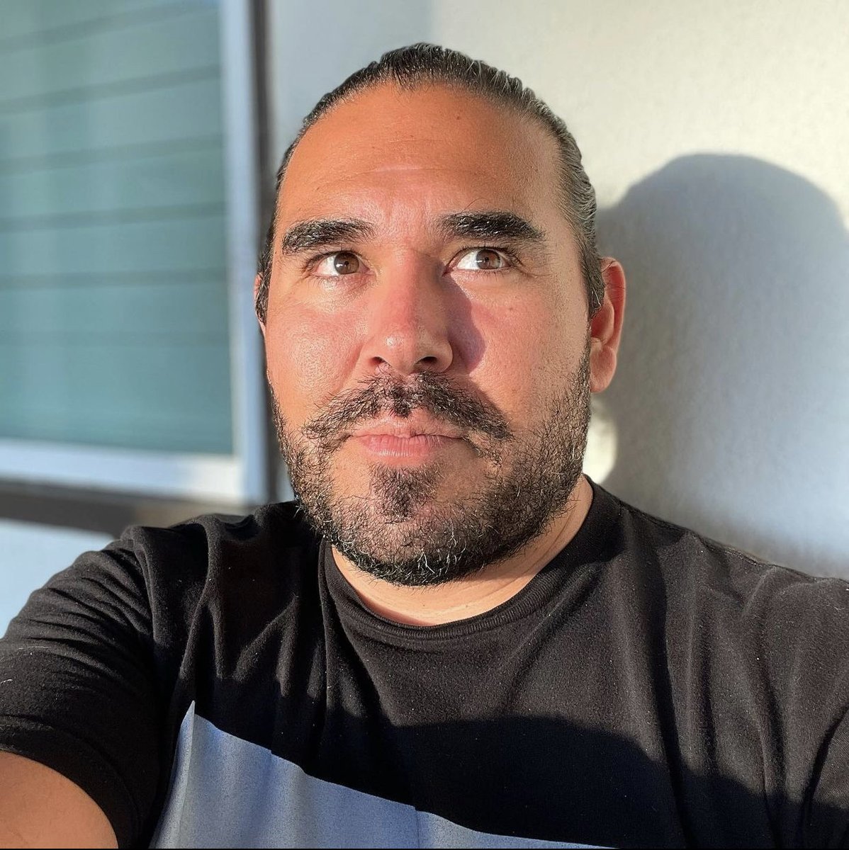 AmazingRadioUSA's tweet image. Catch the latest show by the one and only, @dj_josegalvan ! 🤩
TONIGHT AT 7pm ET/4pm PT!

Featured tonight -
@TheSnuts
@royalcanoe
@tiny_dyno
@DivebarYouth
@TheFoxiesMusic
@YoungDecades
@DrugStoreRomeos
@AquaTofanaBand
#Litters
@ourbandlakes

#newmusic #rejectthealgorithm