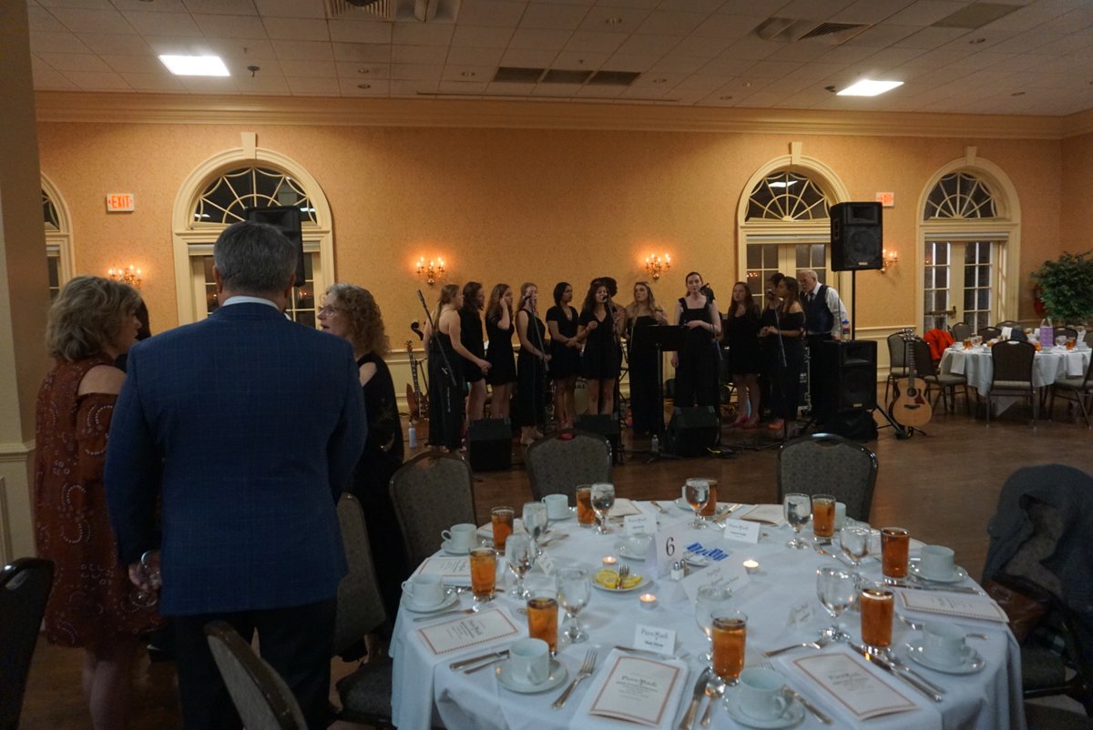 PureMadi tweet media