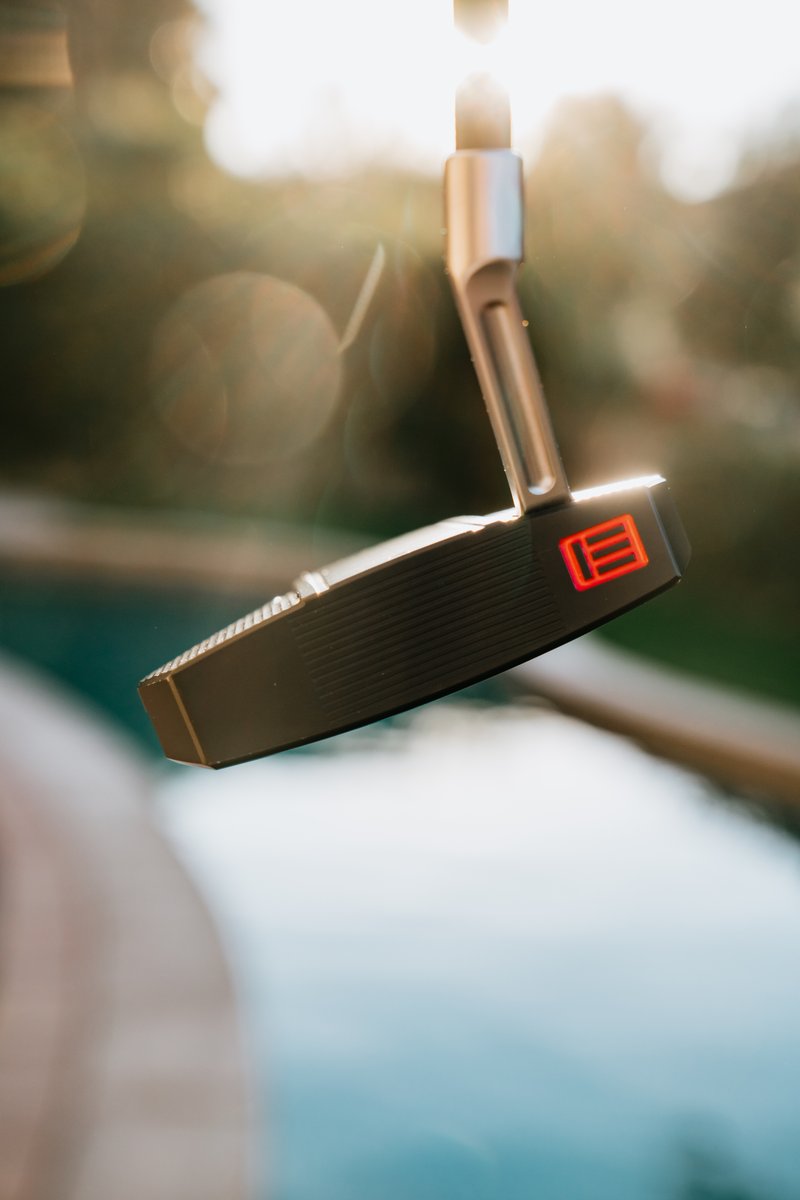 Evnroll's tweet photo. Match made in heaven… 😇
Black anodized 6061 aluminium head combined with our #SweetFaceTechnology! 😍
#nothingrollslikeanevnroll #evnroll #Sweetestfaceingolf #geteven #vseries https://t.co/33pHl0SBqy