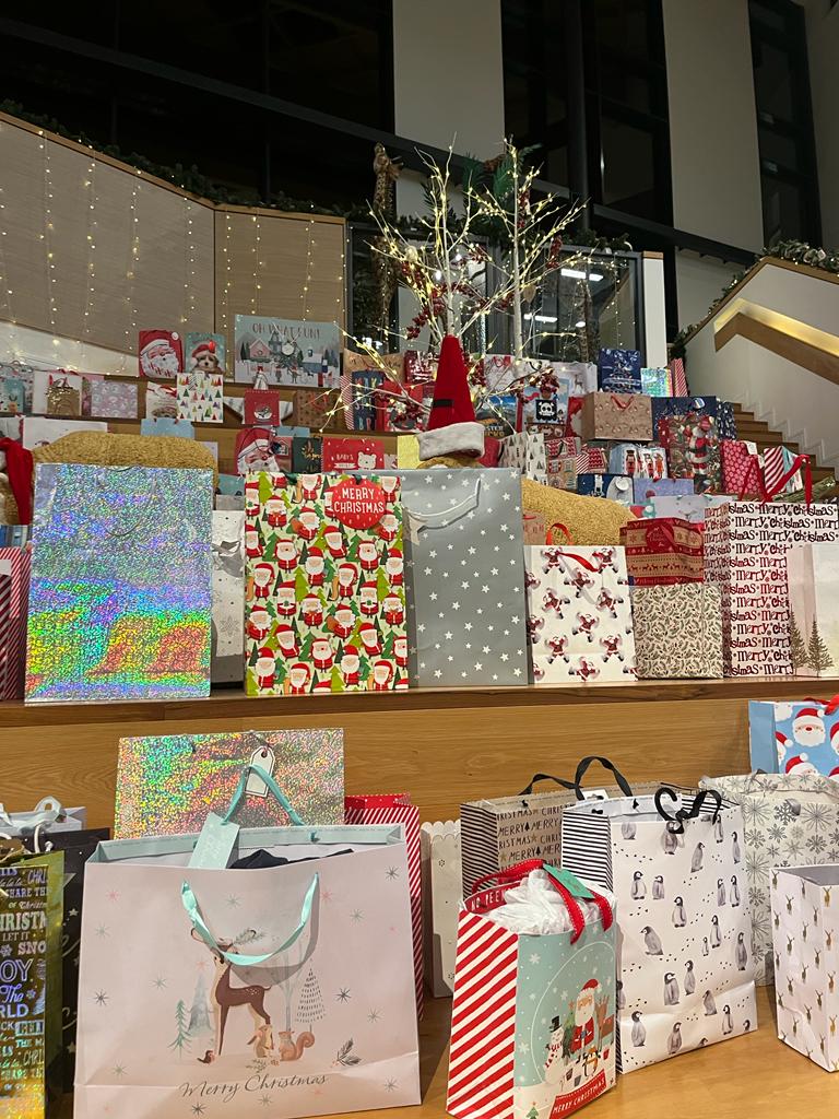 Back from holiday to my favourite day of the year <a href="/Moneypenny/">Moneypenny</a>, Give A Gift Day supporting the local community through <a href="/DandysTopsoil/">Dandy's Landscape Supplies Centre</a> children's Christmas present appeal

#givingback #giveagift #localcharity #christmasappeal