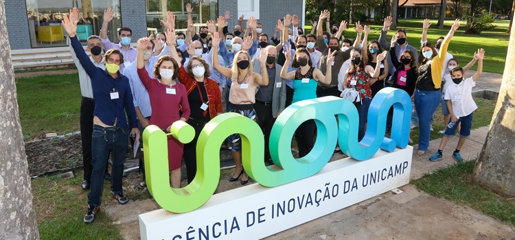 InovaUnicamp's tweet photo. 🤝Um dos mais importantes eventos de conexão e interação com investidores, promovido pela Incubadora de Empresas de Base Tecnológica da Unicamp (#INCAMP), desde 2016, voltou a acontecer presencialmente neste ano. https://t.co/tLP71zRTDi