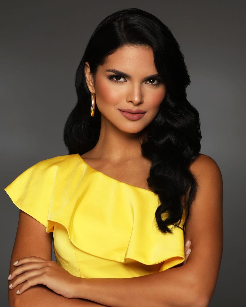 OnTheTopVE's tweet photo. Beautiful 👑 Alejandra Conde, Miss Venezuela en su foto oficial durante la competencia de la edición número 70 del @MissWorldLtd  #MissWorld2021 #MissWorld #MissVenezuela https://t.co/HekrLwTkAn
