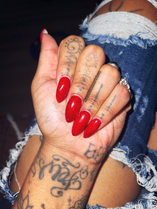 Love a good fill at 10am 💅🏽￼- &ldquo;On the red carpet&rdquo; on my nails &hearts;️👠￼ #nails #nail #nailpolish #acrylicnails<a href="/tag/nails"class="tags"><span>#nails</span></a><a href="/tag/ink"class="tags"><span>#ink</span></a><a href="/tag/nailpolish"class="tags"><span>#nailpolish</span></a><a href="/tag/tattoos"class="tags"><span>#tattoos</span></a><a href="/tag/nail"class="tags"><span>#nail</span></a><a href="/tag/hands"class="tags"><span>#hands</span></a>