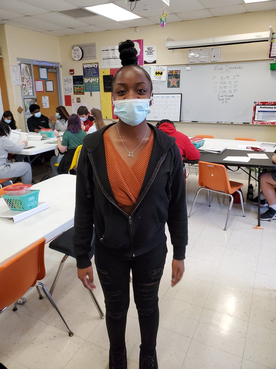 WHts_DB8_4N6's tweet photo. Senior spotlight! NyaJah Hardyway is my last senior on the squad for #debate She took a couple years off in the middle, but she's finishing her second year of debate now. I will miss her laughter! #hsdb8 #hsdebate #wetalkalot #fearthefalcon #talonsup #talonsout https://t.co/DRUd740mFv