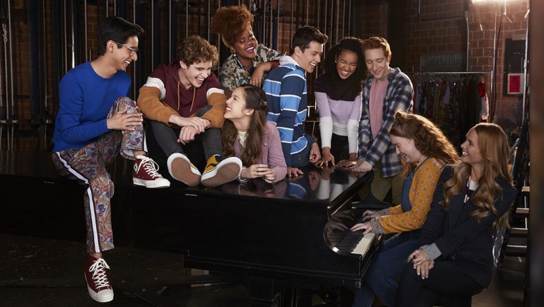 bitotaaaa's tweet image. "BEVERLYWOOD" 
Pilot
1/2 Hour Comedy
Community meets Extras, with a dash of HSMTMTS

 #MarketMyselfMonday #MarketMyScreenplay #PreWGA