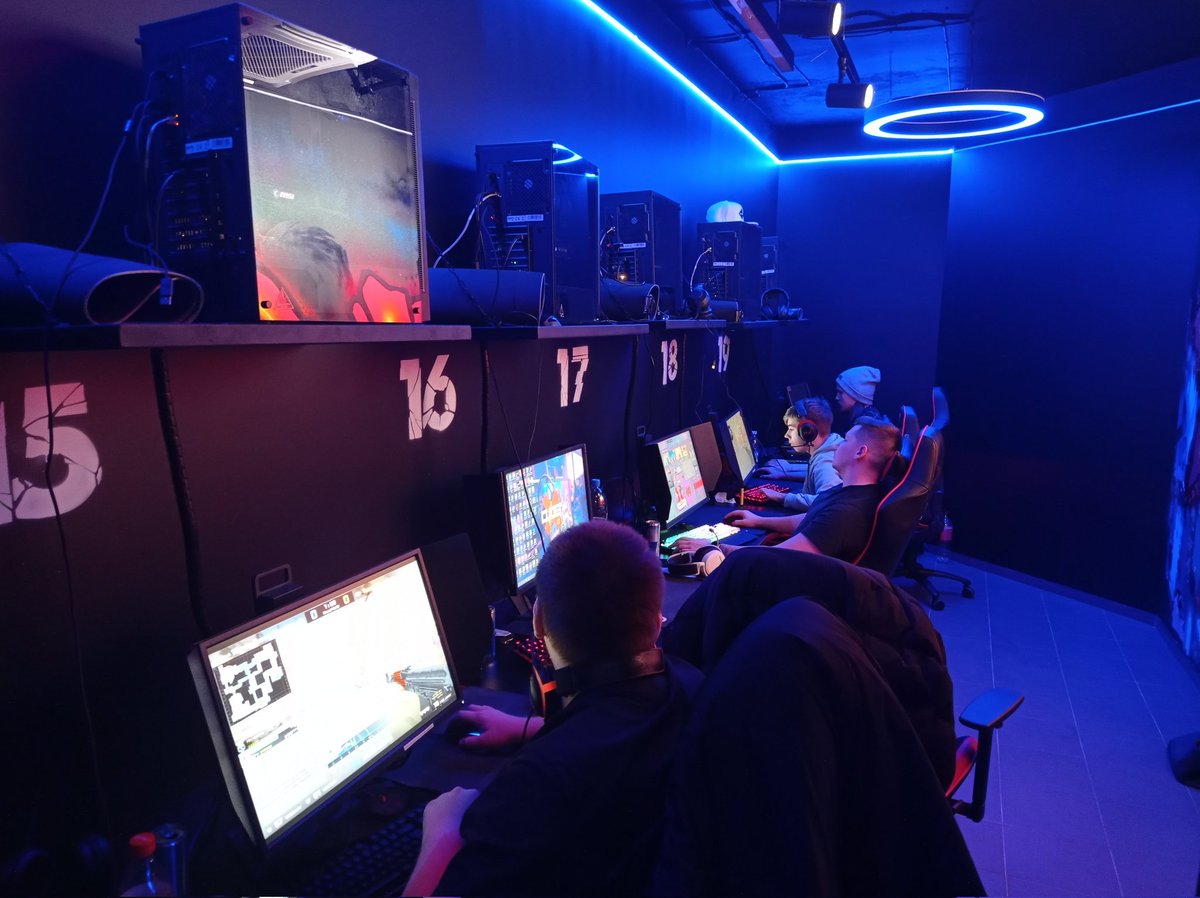 Starting the most important game this season with LAN BUFF

Come and support: twitch.tv/esportsnamai