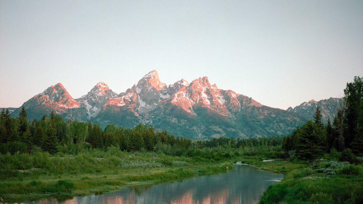 nev_in_color's tweet image. The answer to this question will be different for everyone. But for me it has a few key points.
1. Make the most of every day.
2. Love deeply.
3. Don’t sweat the small stuff.
4. Be kind.