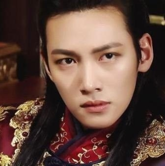 lurve_wookie's tweet photo. My Favorite Man &amp; His Iconic Character Ta Hwan #jichangwook

📷 @jcw.honey https://t.co/QXAcEl11dd