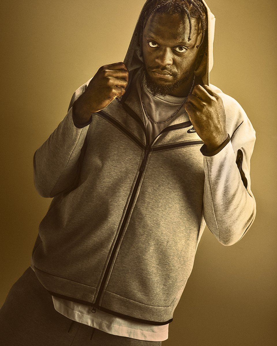 jdsportsus's tweet image. Level up your winter fits with Nike Tech Fleece. 🔥

IG: @juliusrandle30

Discover some essentials: fal.cn/3kC4K

#nike #techfleece #fleece