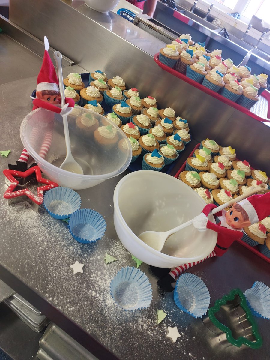 crosshallinfant's tweet photo. The elves had been busy making Christmas cupcakes for lunch today   #Christmas #bestlunches #TeamCIS https://t.co/FmCefqtefy