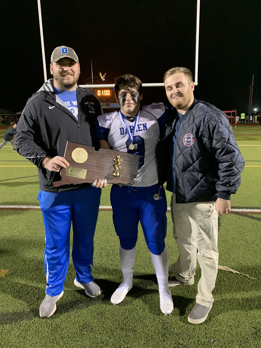 CoachMikeMoney's tweet photo. State Chapion’s #scowave #ctfootball #1 #Darien https://t.co/Om48RWkpsb