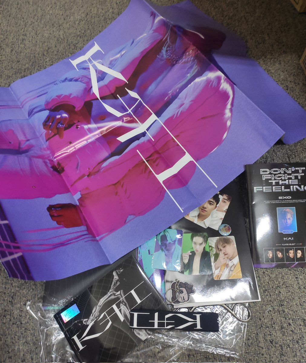 batsyong's tweet image. se Kai é conosco que será contra nosco 🙏🙏🙏🙏 @EXACTStore 
(e o jongin chupa cú de bônus 🤧🙏😫🙌💜)