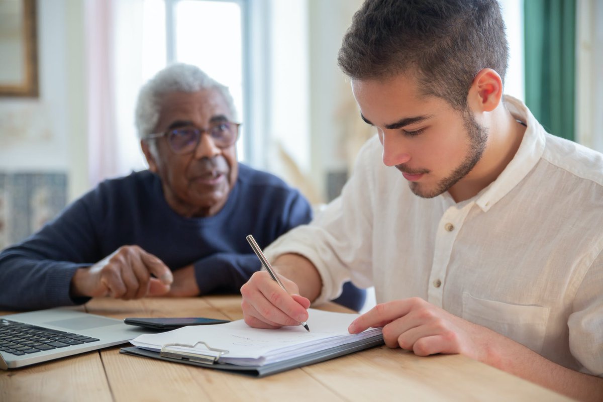 RingRx's tweet photo. Learn how #skillednursing facilities (SNFs) can utilize technology to improve care efficiency, eliminate gaps in communication, promote real-time care coordination, and most importantly, leave more time for direct #patientcare: https://t.co/6QmbVj9xZS. https://t.co/l6JueF9jEt