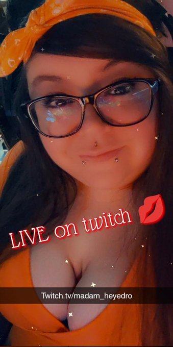 Hunting gildeds @SeaOfThieves let's goooo https://t.co/xDn4M9zplB #bemorepirate https://t.co/u7zq8jd<a class="tags" target="_blank" title="On Twitter" href="/?out=eyJ0eXAiOiJKV1QiLCJhbGciOiJIUzUxMiJ9.eyJpYXQiOjE3MjU2MzU0NjgsImlzcyI6InR3cG9ybnN0YXJzLmNvbSIsIm5iZiI6MTcyNTYzNTQ2OCwiZXhwIjoxNzU3MTcxNDY4LCJyZWRpcmVjdF91cmwiOiJodHRwczovL3R3aXR0ZXIuY29tL1NlYU9mVGhpZXZlcyJ9.WfFDnoS3dmsTd3iH1WHAJOm5IUX-mo5eKawzWTj1PXJ053u1GFtW0FMhN3H9tvLsUmE_iSb2TRzaewowLuHrog">@SeaOfThieves</a><a href="/tag/bemorepirate"class="tags"><span>#bemorepirate</span></a>