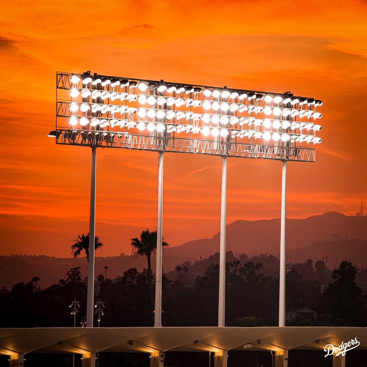 Dodgers's tweet image. Missing sunsets at Dodger Stadium.