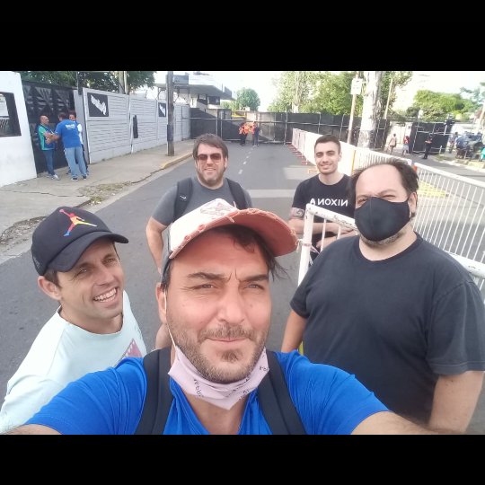 De Ferro Si tweet media