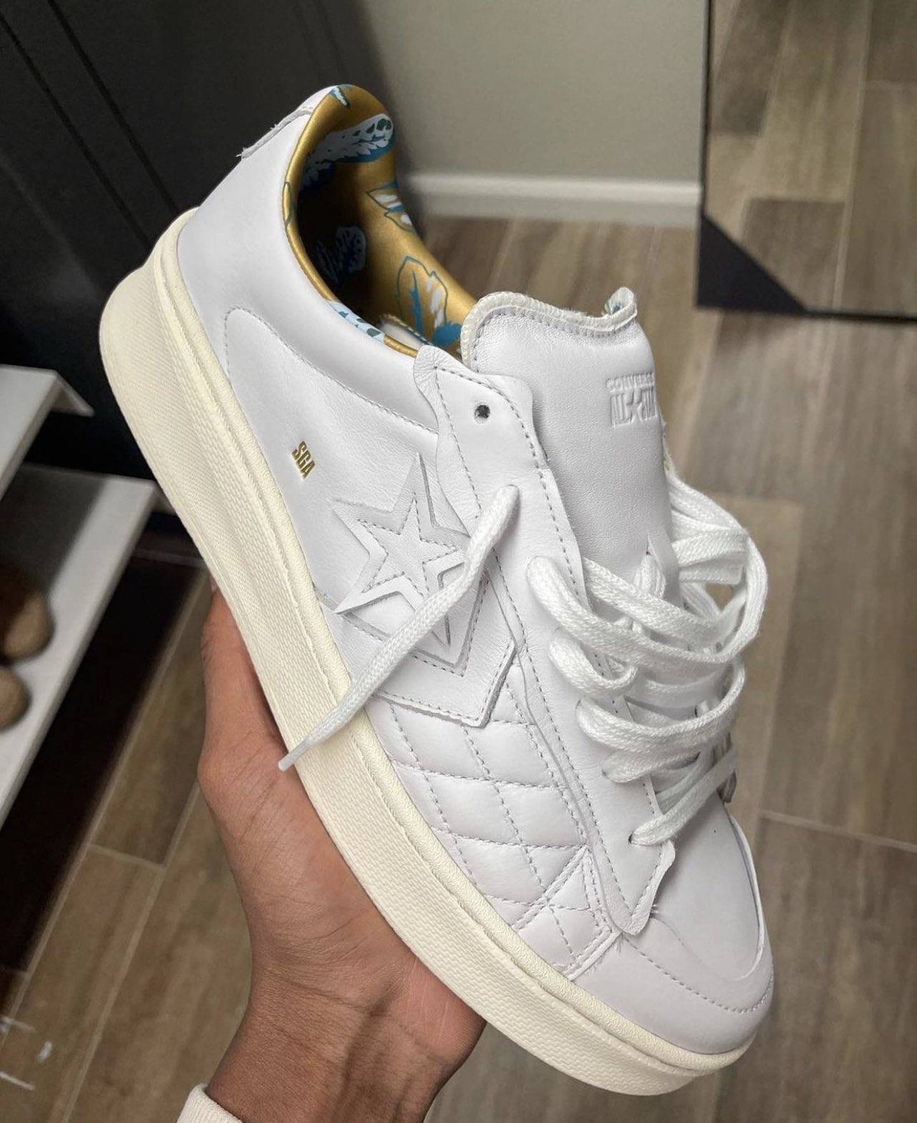 converse pro leather shai