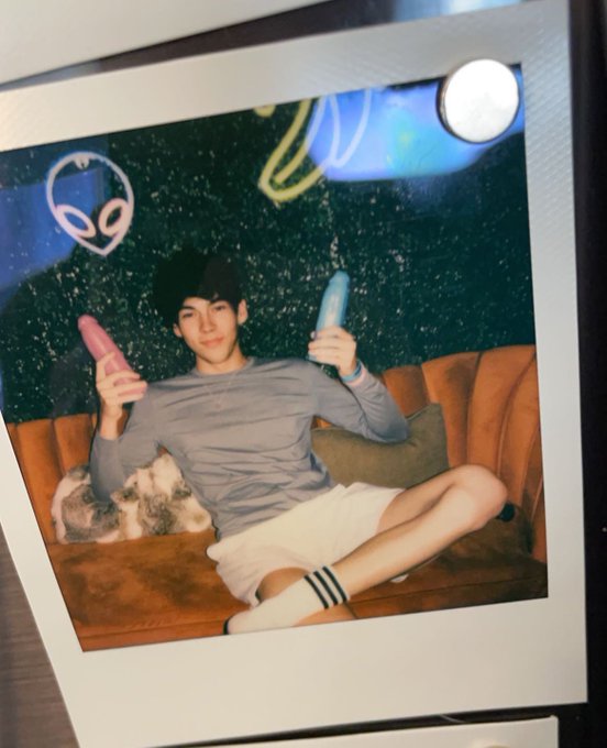 He&rsquo;s so cute, follow him ➡️@maxtwunk https://t.co/aK0JTtJpFX<a class="tags" target="_blank" title="On Twitter" href="/?out=eyJ0eXAiOiJKV1QiLCJhbGciOiJIUzUxMiJ9.eyJpYXQiOjE3MjAzNTA1NjcsImlzcyI6InR3cG9ybnN0YXJzLmNvbSIsIm5iZiI6MTcyMDM1MDU2NywiZXhwIjoxNzUxODg2NTY3LCJyZWRpcmVjdF91cmwiOiJodHRwczovL3R3aXR0ZXIuY29tL21heHR3dW5rIn0.CDBzUSeaVw-1p4YjcIboL4Pg60KwX7oN3GC1gAhpgIp6PV8FBVIaY-_eDUVafbmZhYUsmKN84NVko3Mj_72X9w">@maxtwunk</a><a href="/tag/livenow"class="tags"><span>#livenow</span></a>