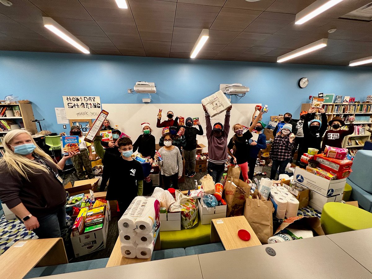CCSD93's tweet photo. Heritage Lakes students &amp; staff are helping to make the season brighter for local families in need by donating food and other essentials to the Humanitarian Service Project (HSP). Students worked last week to box &amp; stack the impressive array of donations for pickup this week! https://t.co/i3l8QaVVBc