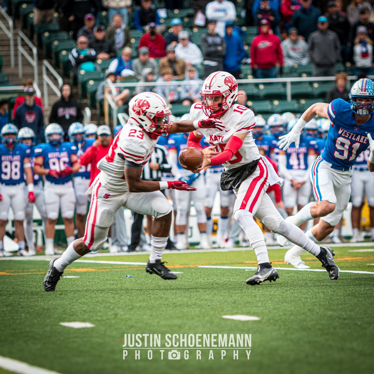 📸 Photos of the Katy Tigers from their playoff game versus Westlake are uploaded! 📸 @FootballKaty 

If you post or share the pictures, please tag me, it really helps me out!

IG: <a href="/JTSchoenemann/">Justin Schoenemann</a>

Link: dropbox.com/sh/ogfbc2tz51x…
