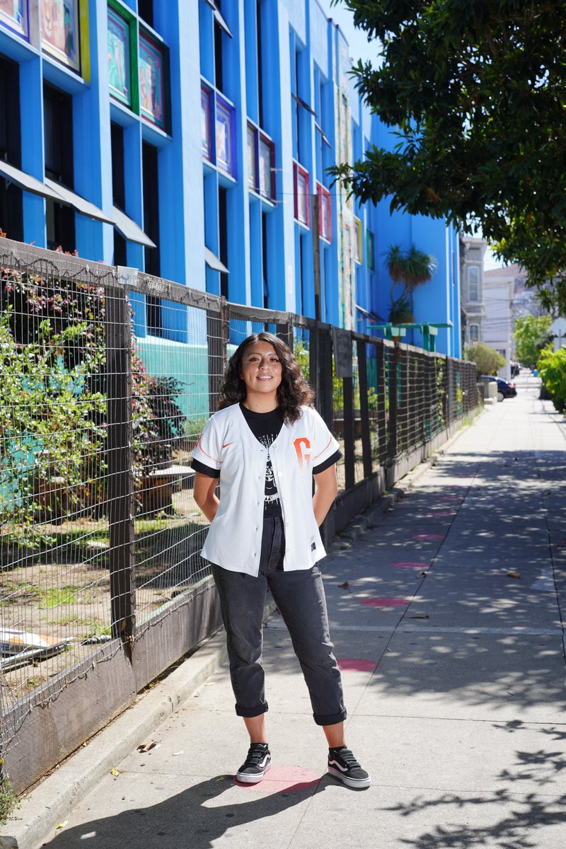 SF_DCYF's tweet photo. A bonus: the @SFGiants organization honored Jamestown's Chavez Elementary Program Manager Diana Diaz in the latest installment of their City Connect series, which spotlights young people making a difference in their communities. Check it out here: https://t.co/qDx0I0wl5V https://t.co/sR8FI5OOxX