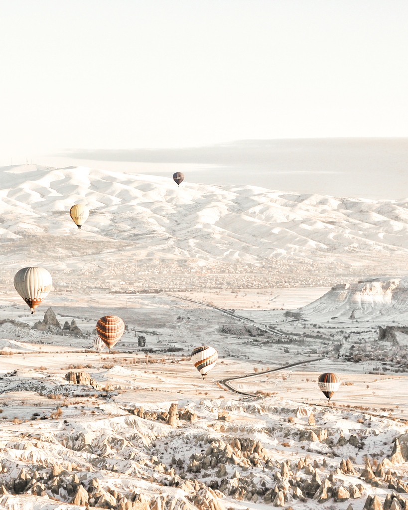 You’ve heard of the #Cappadocia hot air balloon rides in Turkey—but how about after a dusting of fresh snow? Reimagine any #travel dream with the help of a professional at bookhuman.travel.