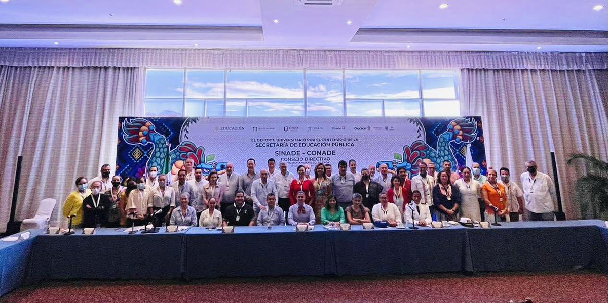 Lira_Yadira's tweet image. Asistí a la sesión plenaria del #SINADE con dirigentes deportivos de todo el país, en la cual abordamos temas como la presentación de los nuevos integrantes del Consejo Directivo, sedes de cara al 2022, así como la importancia del deporte universitario, entre otras cosas.