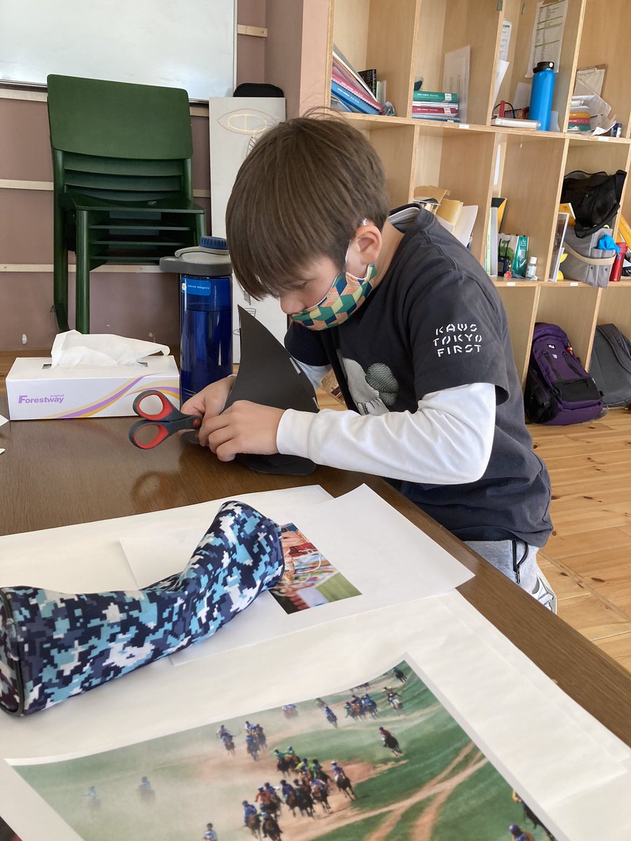 MSTmiddleschool's tweet photo. Preparations were in full swing yesterday in #MSTEucalyptus for this afternoon’s #Humanities presentations. Check back later today to see what The Silk Road and Empire of Mali groups have accomplished! #WeAreMST #MSTcreativity #Montessori https://t.co/dmUp1DI03r