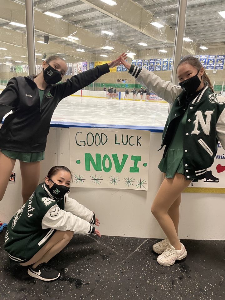 NoviVarSkate's tweet photo. Way to represent at the first Competition of the season!! #novipride  💚⛸💚 https://t.co/h7oYAzU2mk