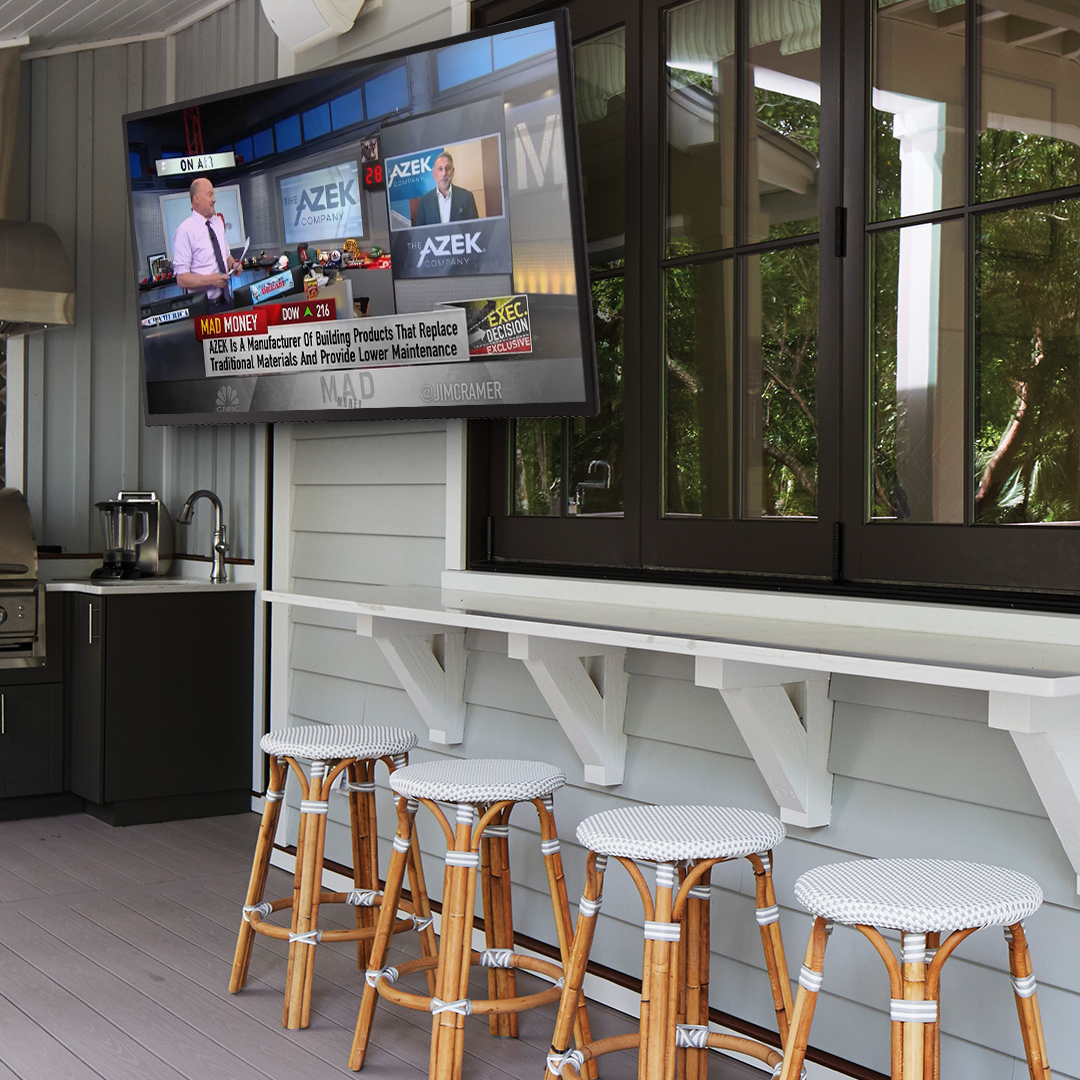 Our CEO @JesseSingh joined @JimCramer on <a href="/MadMoneyOnCNBC/">Mad Money On CNBC</a> to discuss <a href="/timbertechABP/">TimberTech</a>, our growth, recent investments in capacity to meet high demand, and our goal to use 1B lbs of recycled material by 2026 – We’re halfway there! Watch now. cnb.cx/3yrcFSn