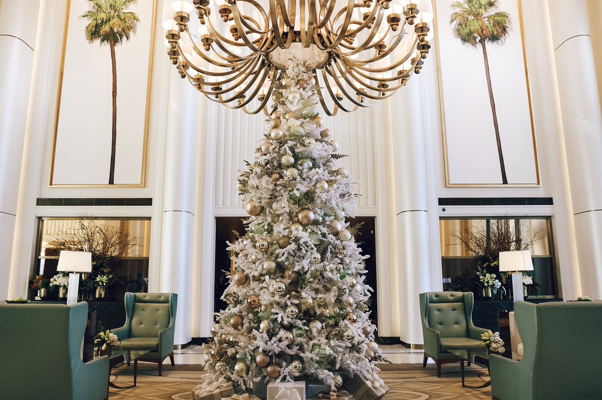 Ringing in the holiday season one #WaldorfBHMoment at a time!