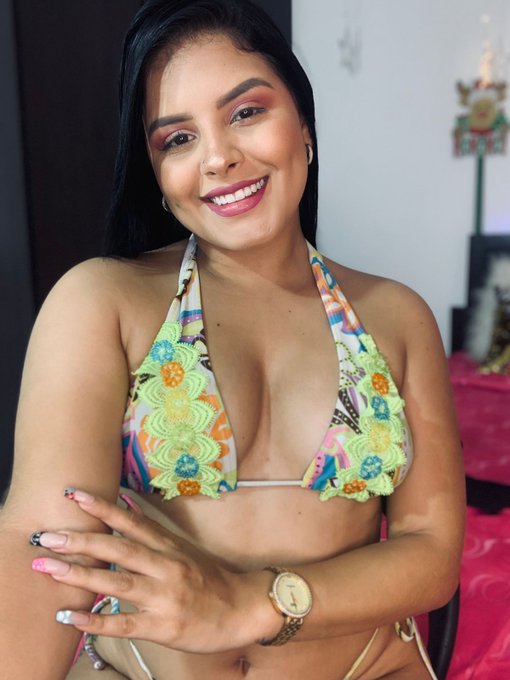 Hey Guys! I'm now LIVE on @Stripchat. Come play with me! 😈 #stripmenow #stripchat #stripchatlive 👉 https://t<a class="tags" href="/tag/stripchat">@stripchat</a><a href="/tag/stripchat"class="tags"><span>#stripchat</span></a><a href="/tag/stripmenow"class="tags"><span>#stripmenow</span></a><a href="/tag/stripchatlive"class="tags"><span>#stripchatlive</span></a>