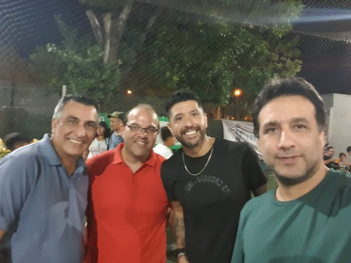 SebaSalvadorOk's tweet photo. Despedimos el año con la premiación de los chicos de todas las categorías de fútbol del club INFICO. 

Felicitaciones a todos todos ellos y a los papas, agradezco la invitación del presidente Charly Carabajal, Adrián Castro y Leo (a cargo del fútbol infantil) https://t.co/pgDsQbHvsQ