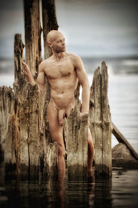 Simon_malemodel’s pics and videos