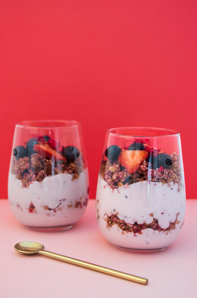 HomestatFarm's tweet photo. Don't forget about parfaits! They are a great way to get your fruits, dairy, and grains all in one sweet meal. 🍓

#homestatfarm #eatclean #healthishappy  #wholesome #wholesomelife #organiclife #wellness #healthyishappy #eatright #natural #organicfood #eatwell #nutrition https://t.co/uzMLy1BvP6