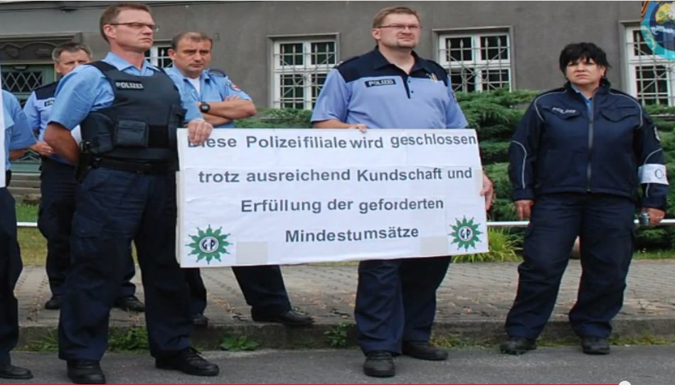 Rsstnc2's tweet photo. @BZ_NachtFloh https://t.co/7knVcMk0wb