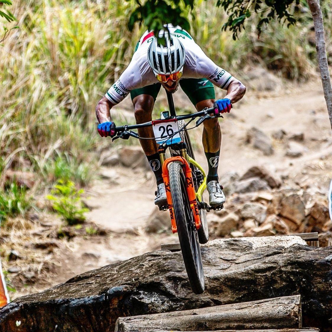 Contento de integrarme a esta escuadra española para 2022: <a href="/GerardoUlloa96/">Gerardo Ulloa</a>.

El mexicano se une al equipo de MTB Massi UCI Team; es el único latino en ser parte de este conjunto que está conformado por ciclistas franceses de élite 🇲🇽🚲.

👉🏽 bit.ly/3mnBxpB